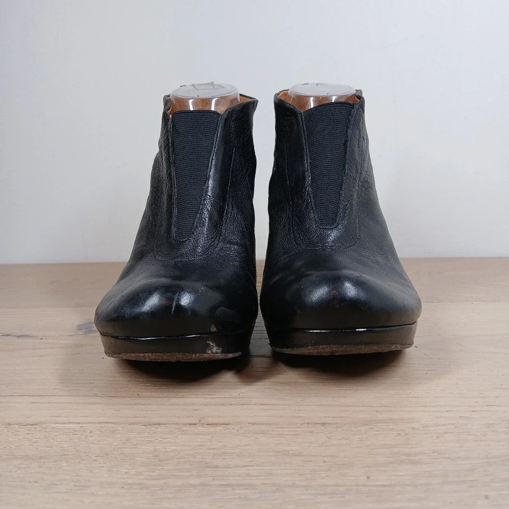 Naya Leather Ankle Boots Women 10 Black Grained Leather Platform Chunky Heel